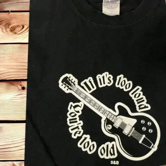 “If it’s too loud, you’re too old” Early 2000s vintage size large black T-Shirt. - Picture 2 of 2
